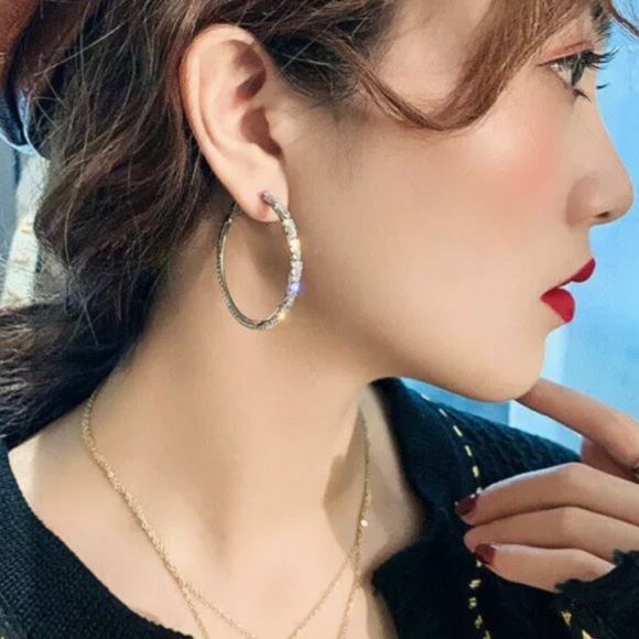 💎RESTOCK💎 925 sterling Silver Diamond Baguettes Hoop Earrings white sapphires - Picture 5 of 9